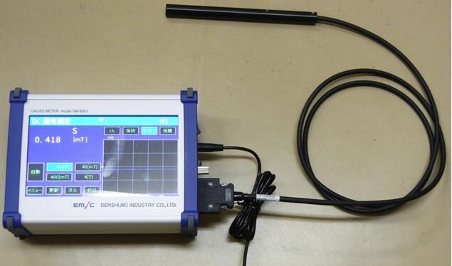 Gauss_meter_photo.jpg